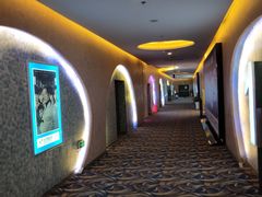 -新田360广场(上海华侨城店)