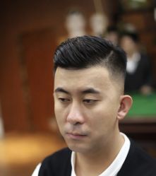 -东方美妍小鹏造型