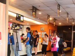 -麦当劳(十字街店)