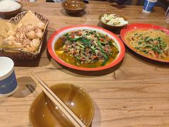 -先启半步颠小酒馆(周浦万达店)