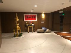 -上海滴水湖皇冠假日酒店