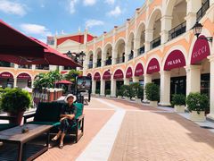 -佛罗伦萨小镇广佛名品奥特莱斯(疏港路店)