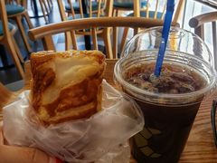 苹果派-可颂坊(中心书城店)