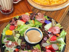 -ins森林童话餐厅coffee&bistro