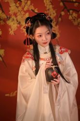 -汉仪华裳汉服馆(打浦桥店)