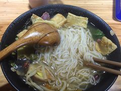 -螺大蛳柳州螺蛳粉·火锅·热干面(西城永捷店)