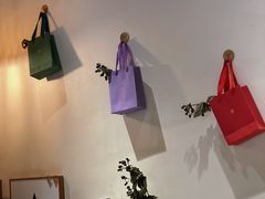 -LADY FAFA(巨鹿路陕西南路路口店)
