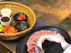 -刘姐啤酒鱼民族演艺餐厅(西街总店)
