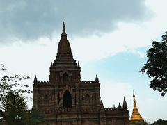 -一寨两国风景区