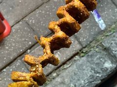 -官亭路小吃一条巷