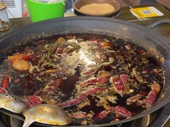 -黄潇洒老火锅(九眼桥宏济巷店)