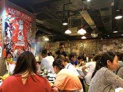 大堂-鲜入围煮花胶鸡海鲜火锅