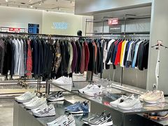 -首创奥特莱斯(西安店)