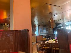 -香港财记(汇励99城市公园店)