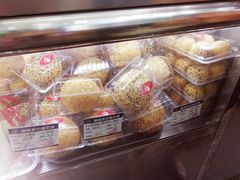 -白玉兰食品(汇联商厦店)