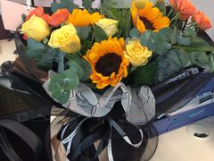 -谷莠子花艺·气球派对·绿植造景·花艺沙龙(金光华广场店)