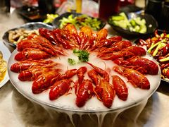 -沪小胖小龙虾(淮海中路旗舰店)
