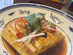 -蓝田九大碗民俗食府(蓝田店)