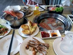 -鑫海汇海鲜烤肉火锅自助(七彩城店)