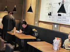 大堂-荀记肉夹馍(欧亚卖场店)