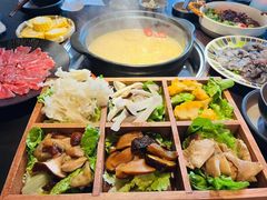 -芸鲜季·云南野生菌餐厅· 云南风物味研社(闵行店)