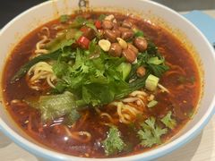 -菲哥麻辣烫(贵山小区店)