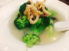 上汤西兰花-梅龙镇酒家(南京西路总店)