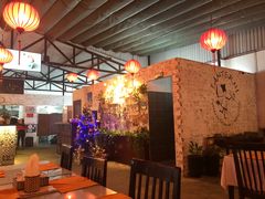 -Lanterns Vietnamese Restaurant