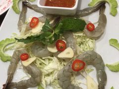 -Dang restaurant (patong phuket)