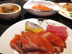 三文鱼-钱小奴海鲜自助黑金店(杭州滨江龙湖店)