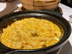 蟹黄煲仔饭-屋里厢上海菜馆