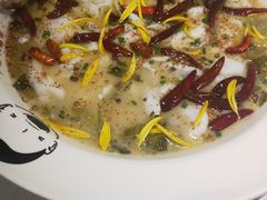 招牌老坛酸菜鱼-江渔儿酸菜鱼·拔草餐厅(虎门君乐汇店)