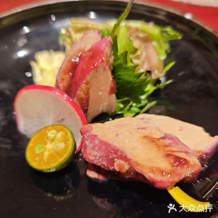 打卡新极膳-顶流海鲜自助[呲牙]