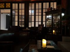 -DM Distiller & Mixologist Whisky Cocktail Bar