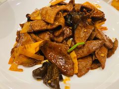 -闫府私房菜(经四路万达店)