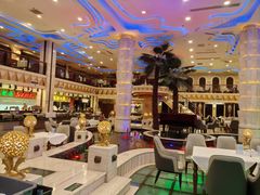 -碧中海汤泉汗蒸酒店