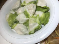 白菜黑毛猪肉馅-关东小磨东北菜(碧江广场店)