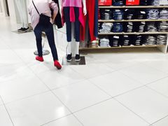 -优衣库(重庆万象城店)