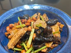 -天龙宝严素食馆(大兴善寺店)