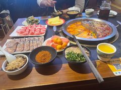 -沸炉重庆老火锅(军事博物馆店)