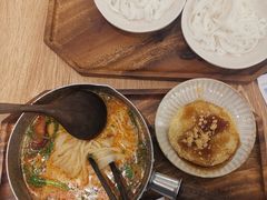 -小满手工粉(杭州滨江龙湖店)