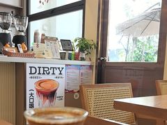 -Reset Coffee 与海咖啡