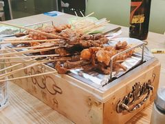 -烤满分·东北烧烤(首经贸店)