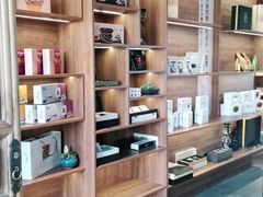 -比顿咖啡(和顺古镇店)
