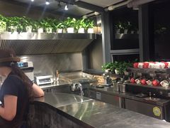 -HIGH FIVE哈福手工汉堡(桂林路店)