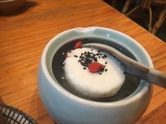 糕粑稀饭-野山舂·贵州现舂酸汤火锅(鸿通城店)