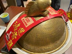 -魏铭鱼头捞饭(晋阳路店)