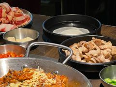 -MI WU FACTORY米屋美食工厂餐厅(绿地店)