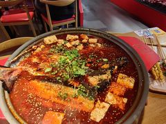 -三顾烤庐·烤鱼·烧烤·龙虾(奉贤店)