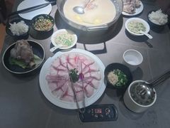七秒鲜嫩乌鱼片-骨之味·筒骨汤火锅(江头店)